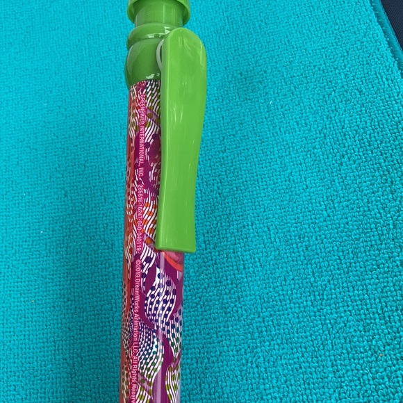 3/$20 Jumbo Trolls Journal & Jumbo Poppy Pen - Picture 9 of 12